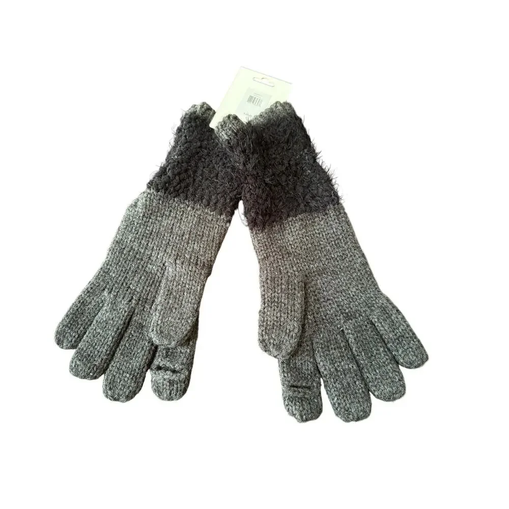 Calvin Klein Knit Gloves Womens Gray Black Textured Cuff Winter Snow Weather NWT